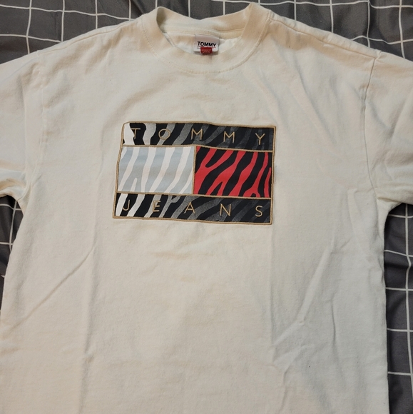 Tommy Hilfiger Shirts Tommy Hilfiger Year Of The Tiger White Xxs